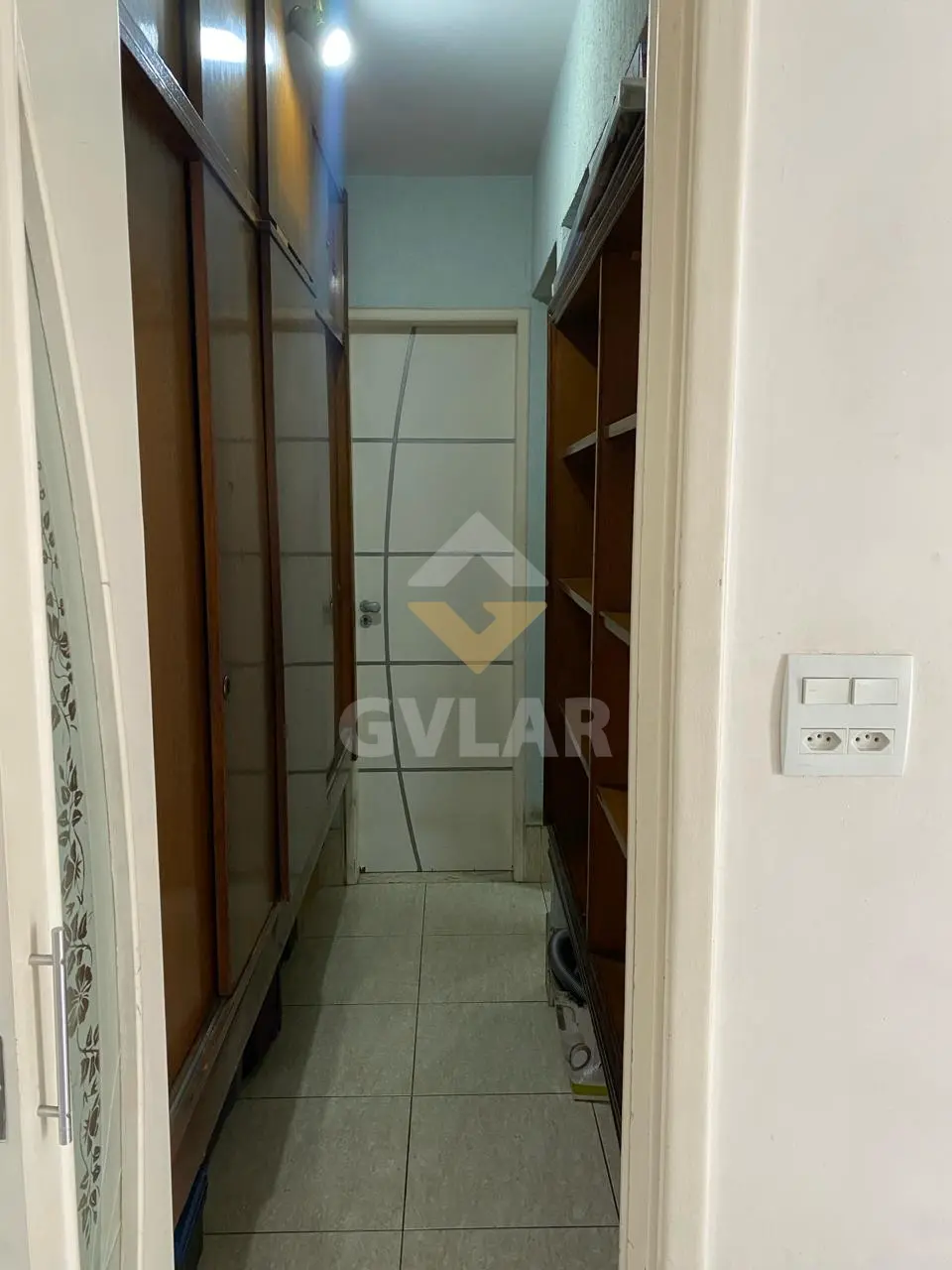 APARTAMENTO EM ÓTIMA LOCALIZAÇÃO NA MOOCA